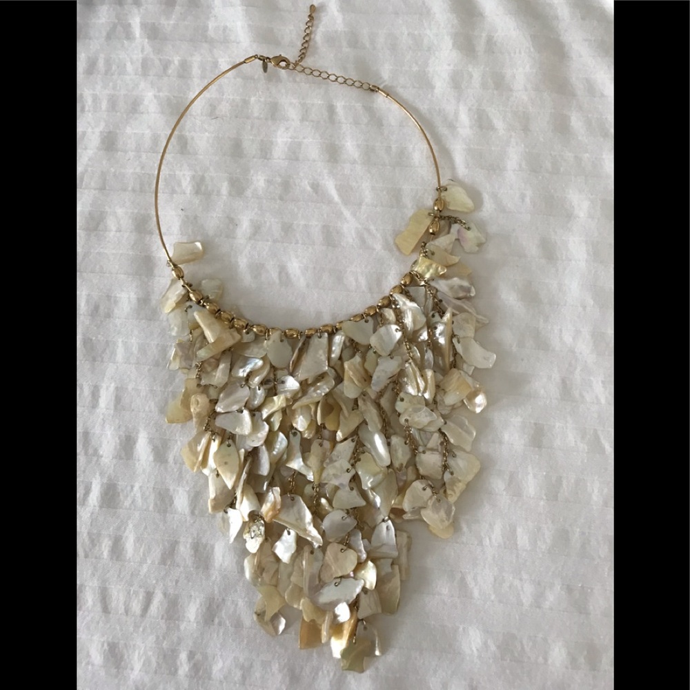 Statement Necklace With Shell - image 1